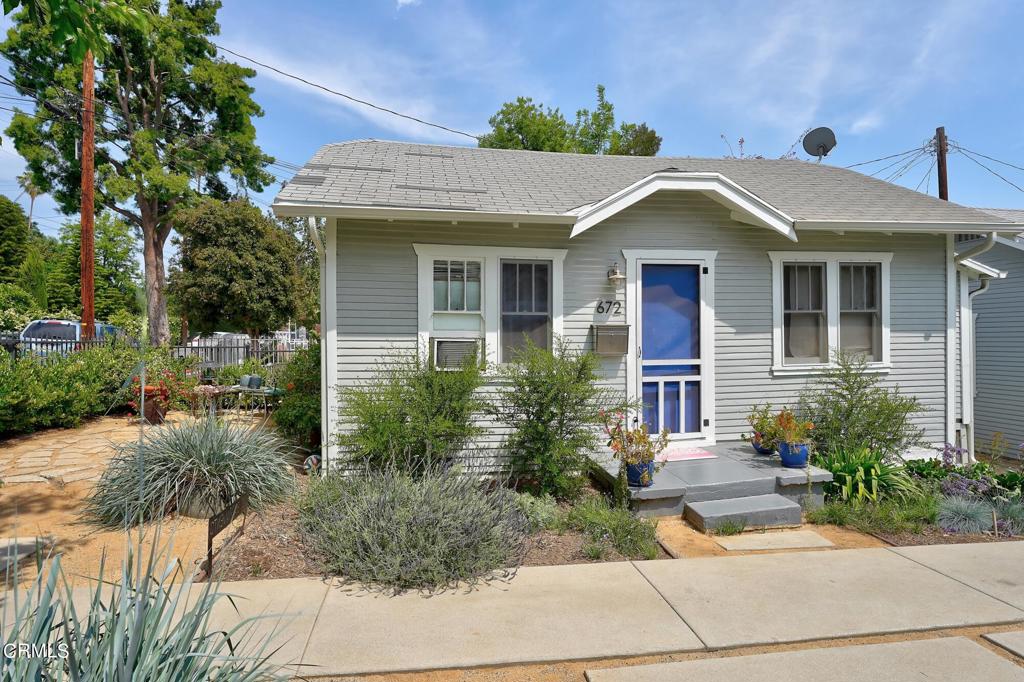 664 E Sacramento Street