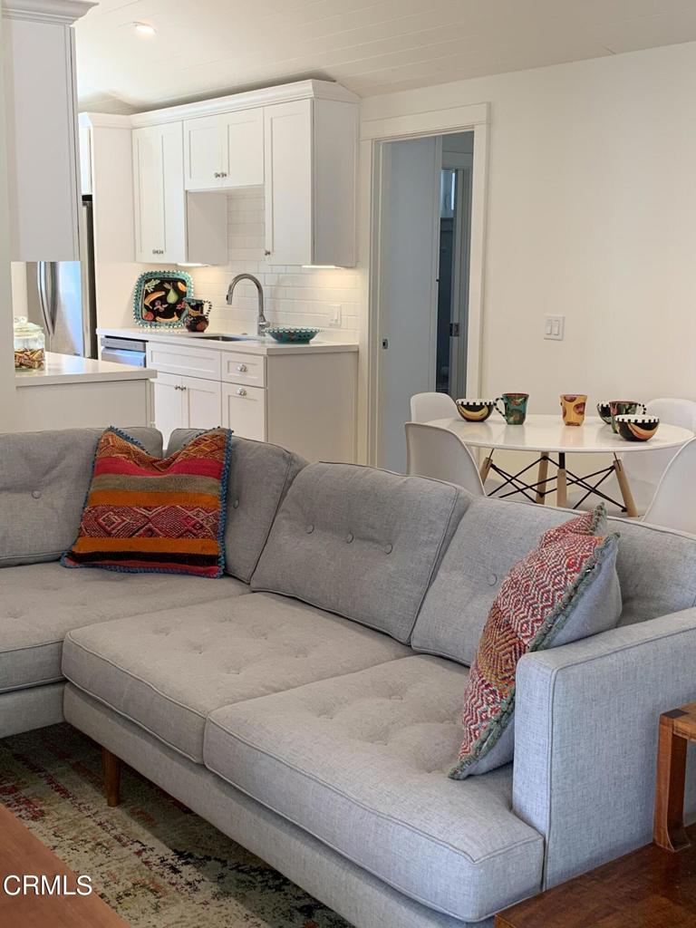 664 E Sacramento Street