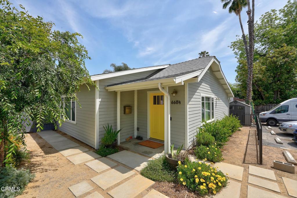 664 E Sacramento Street