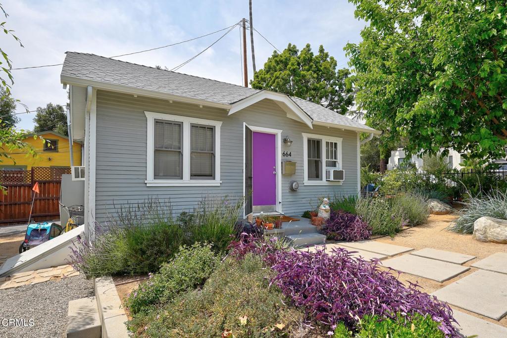 664 E Sacramento Street
