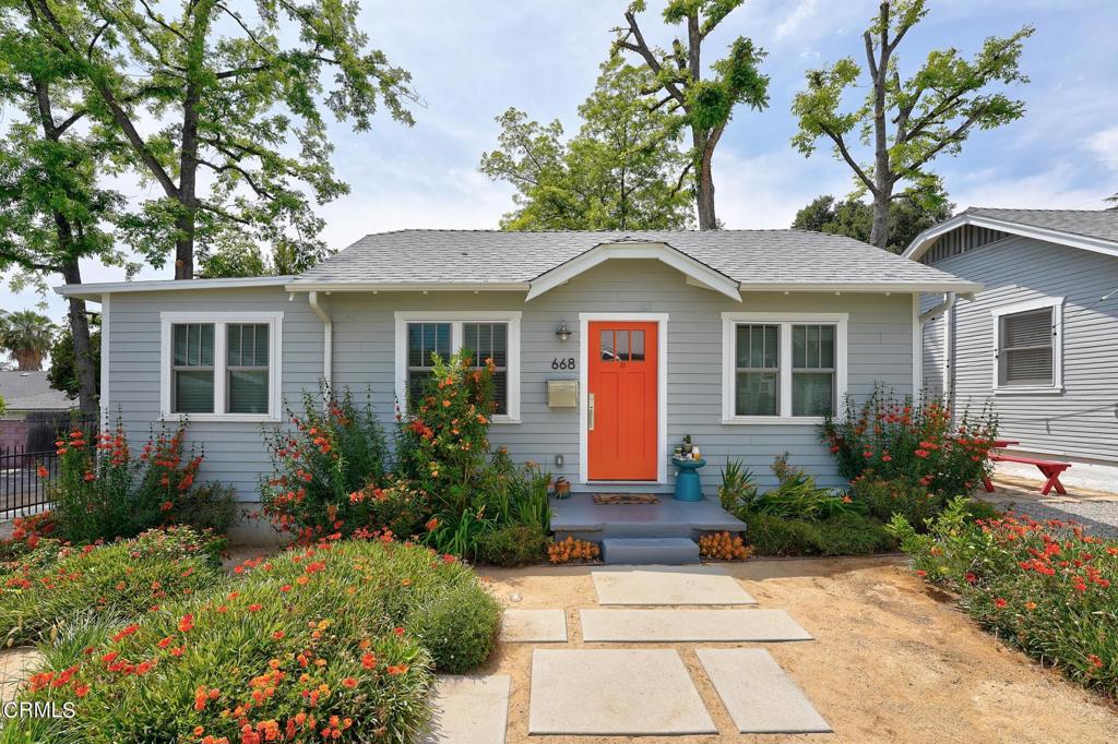 664 E Sacramento Street