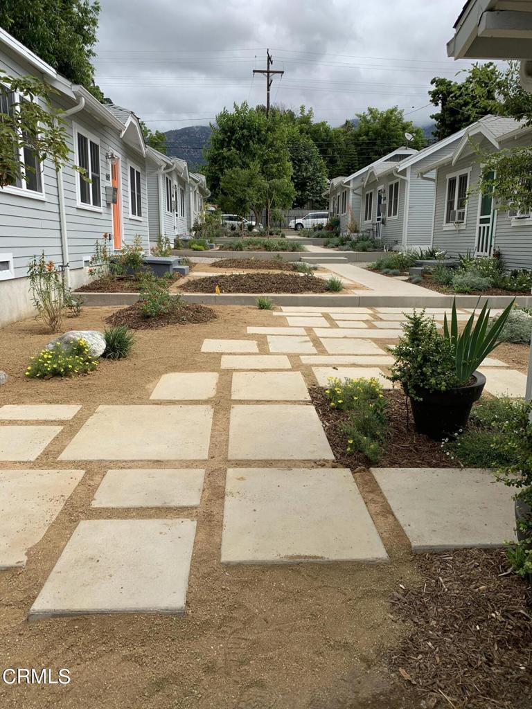 664 E Sacramento Street