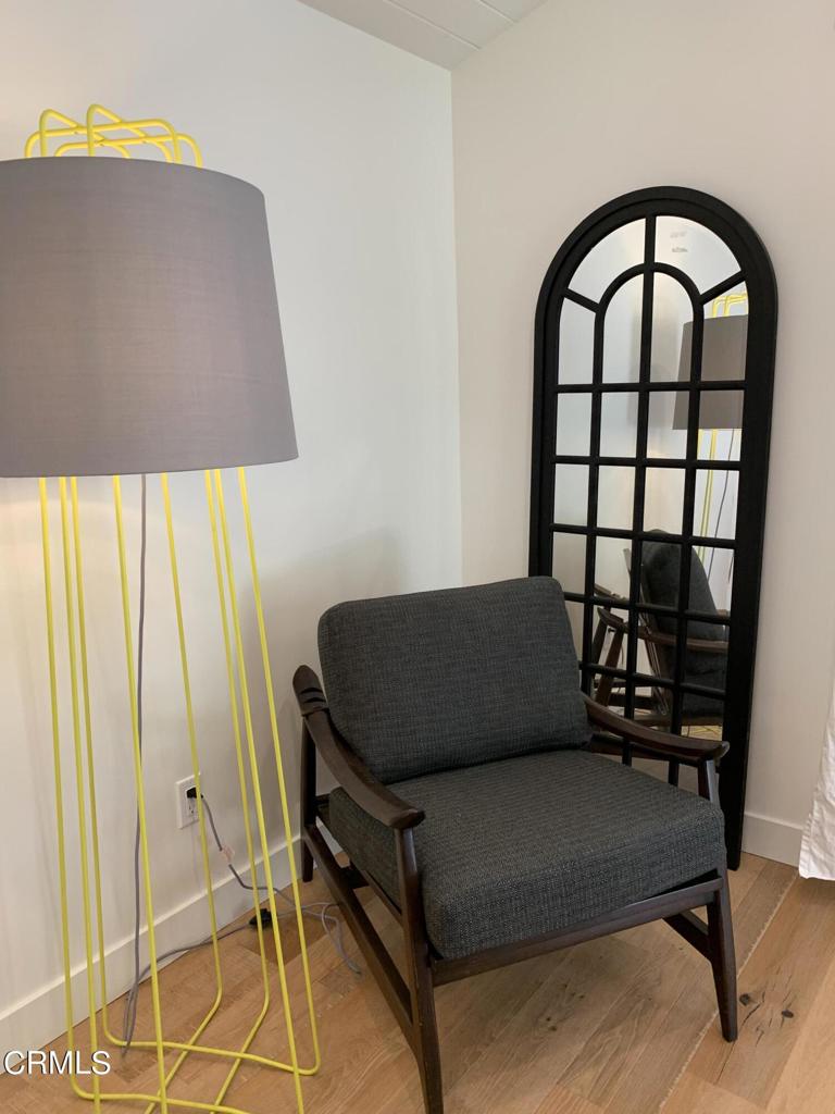 664 E Sacramento Street