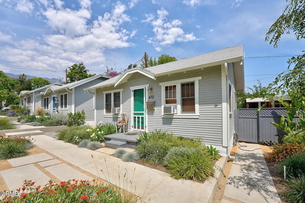 664 E Sacramento Street