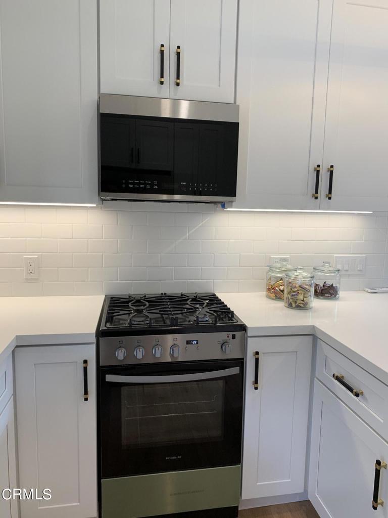 664 E Sacramento Street