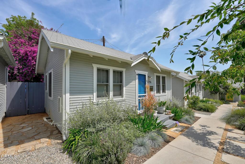 664 E Sacramento Street