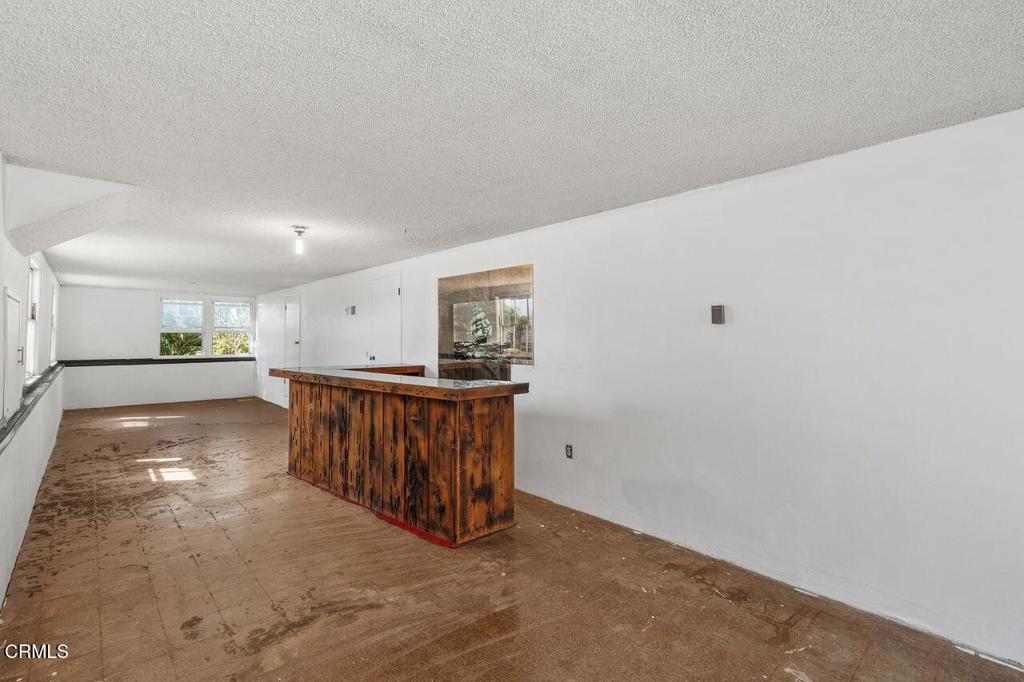 1009 E Edgecomb Street