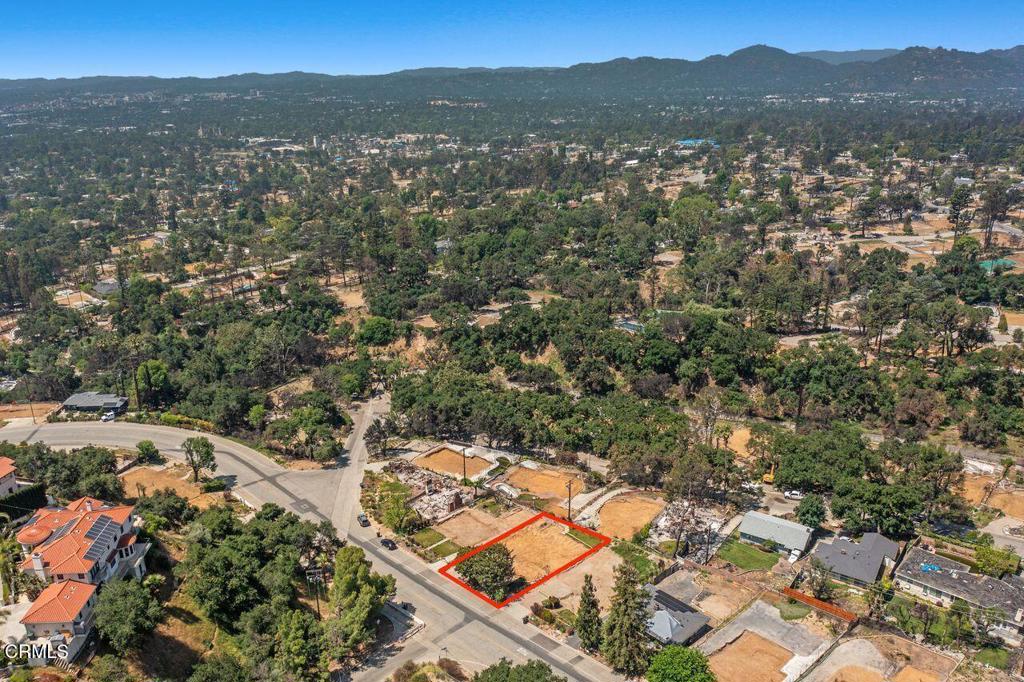 1312 E Loma Alta Drive