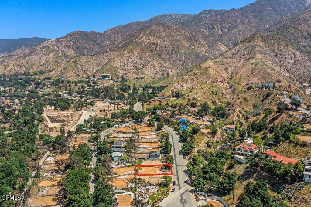 1312 E Loma Alta Drive