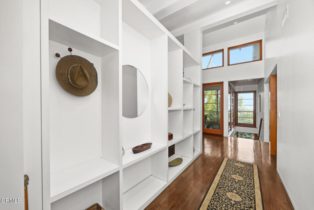 1121 Buena Vista Street