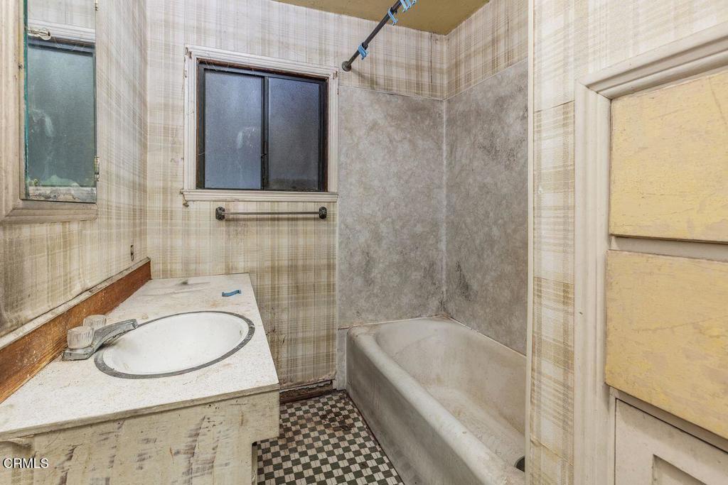 2193 Casa Grande Street