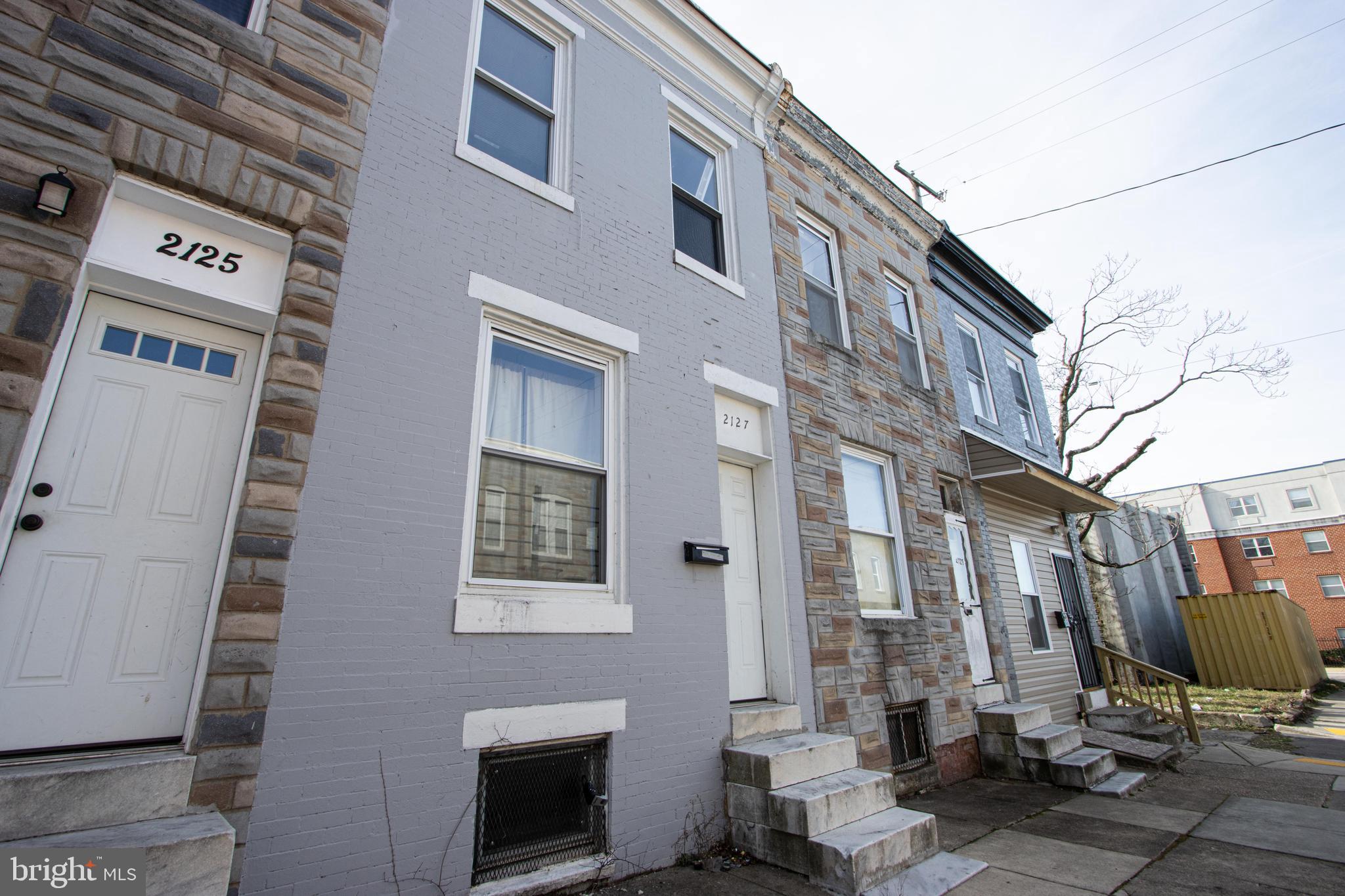 2127 FAIRMOUNT AVENUE