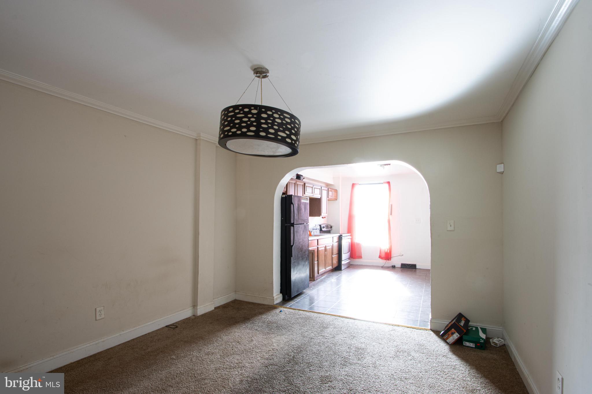 2127 FAIRMOUNT AVENUE