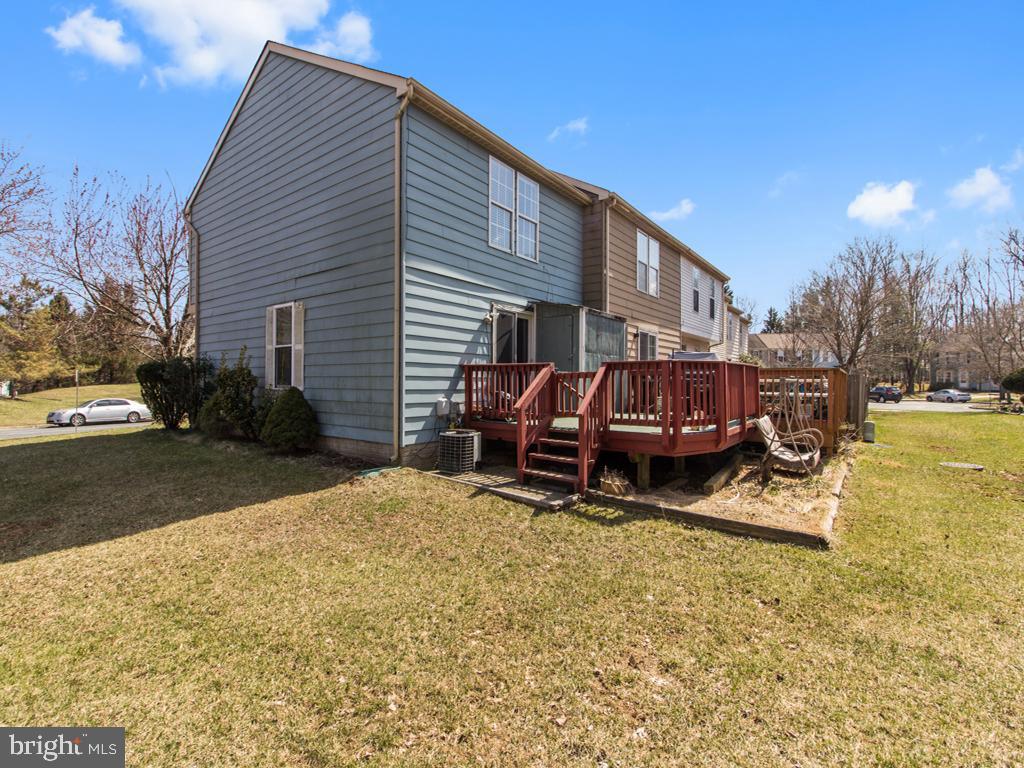 18 IVY OAK COURT