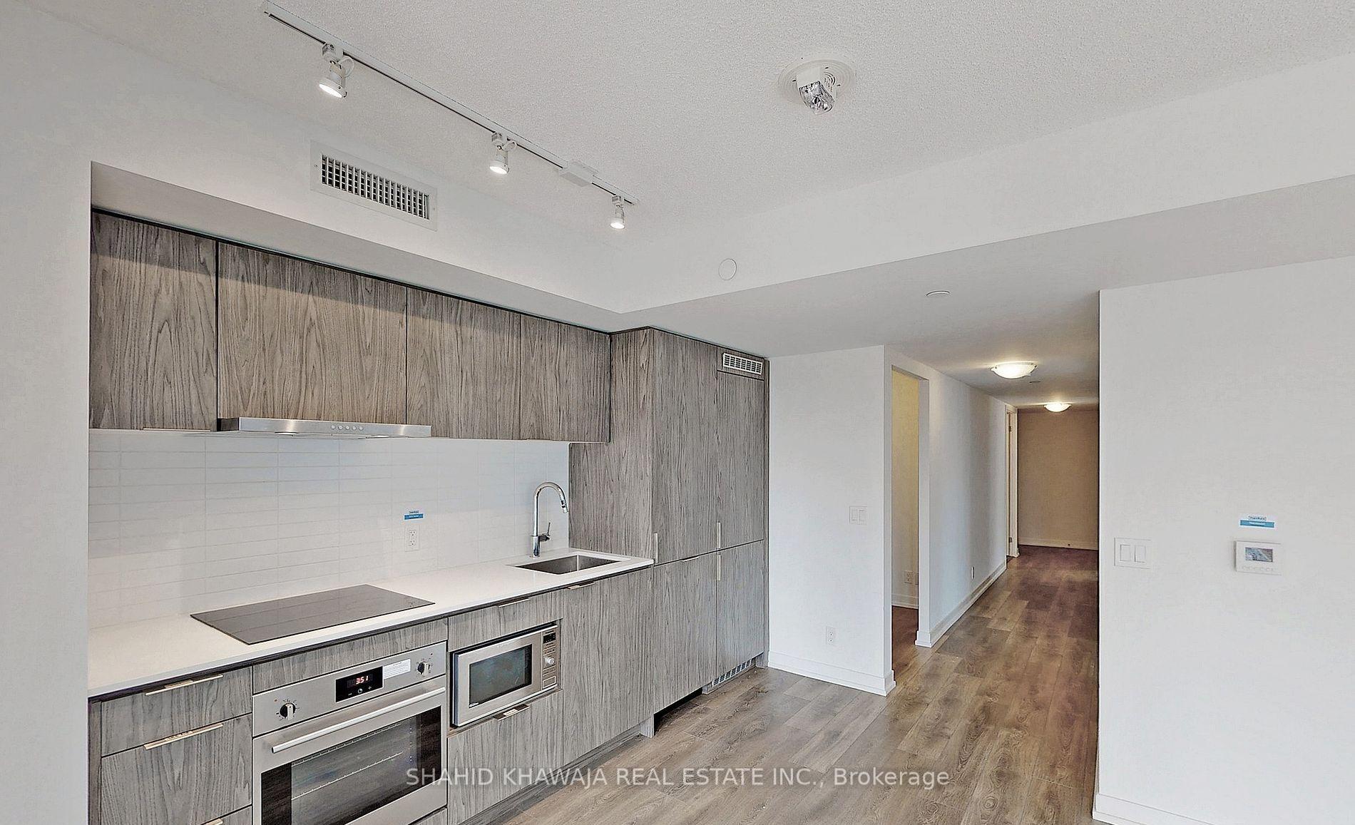 60 Shuter Street 1702