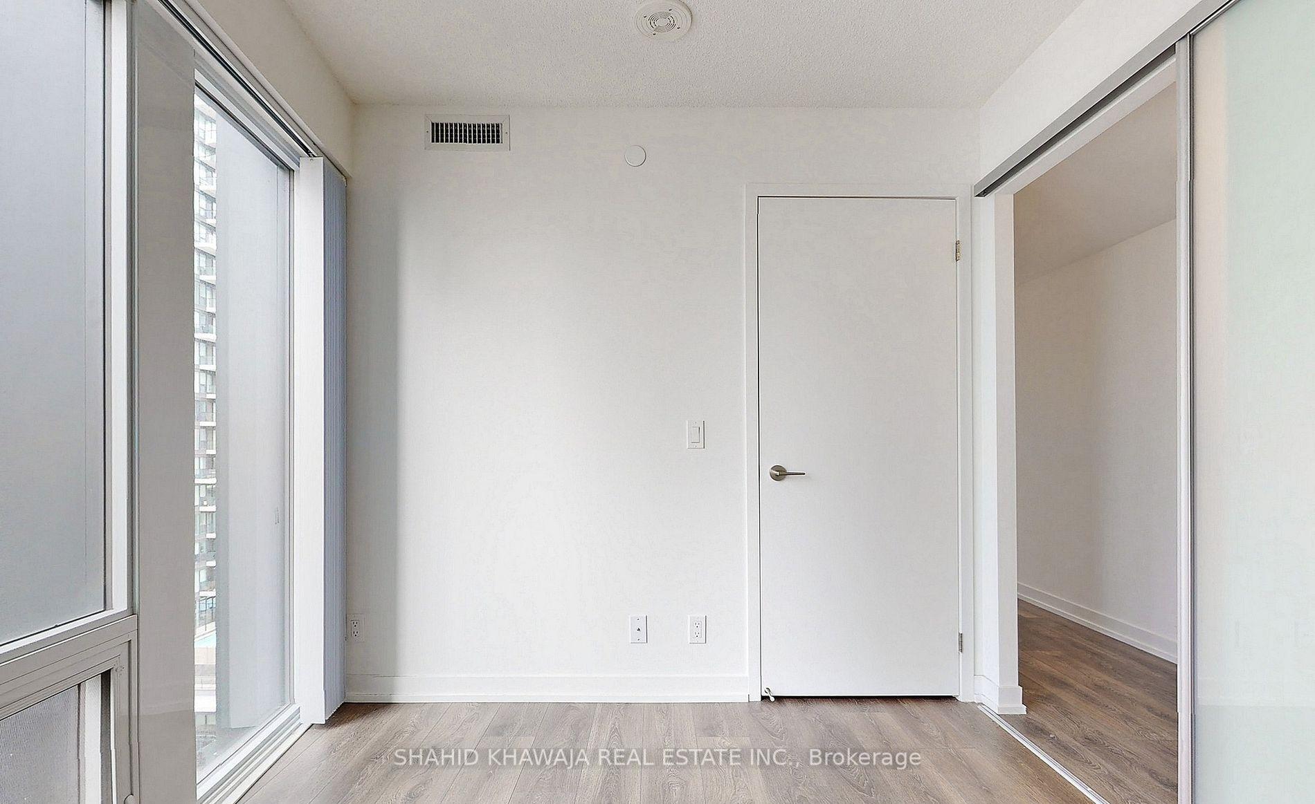 60 Shuter Street 1702