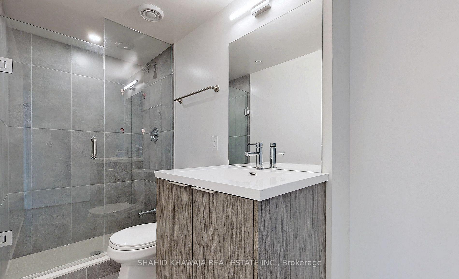 60 Shuter Street 1702