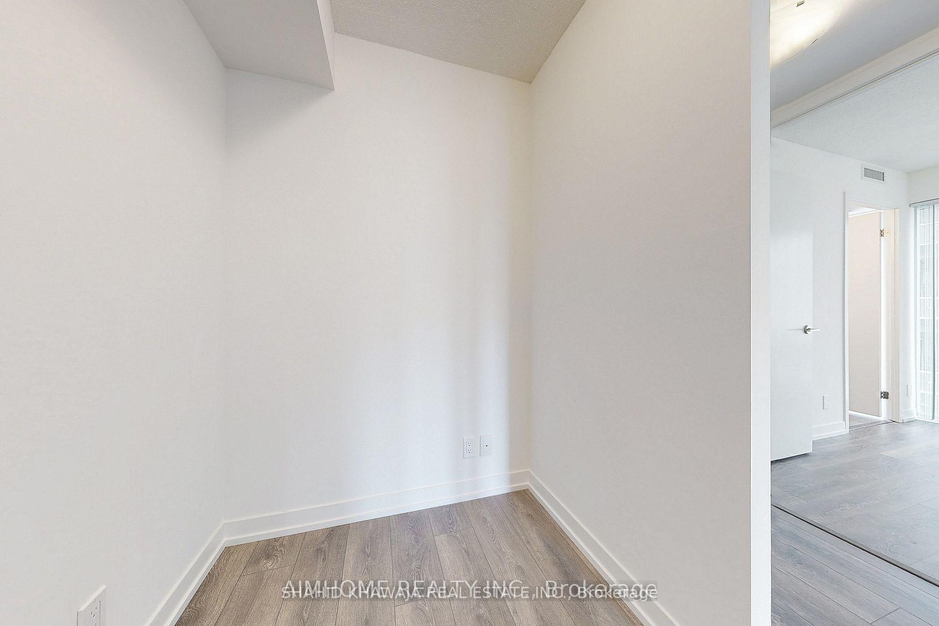 60 Shuter Street 1702