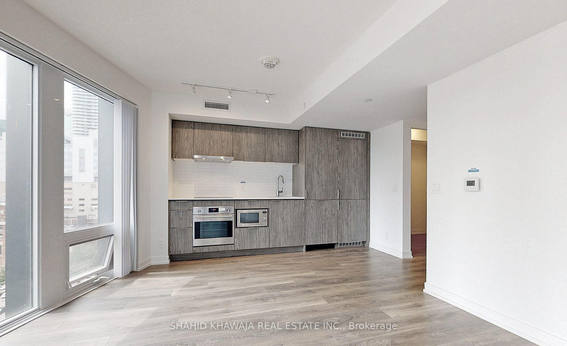 60 Shuter Street 1702