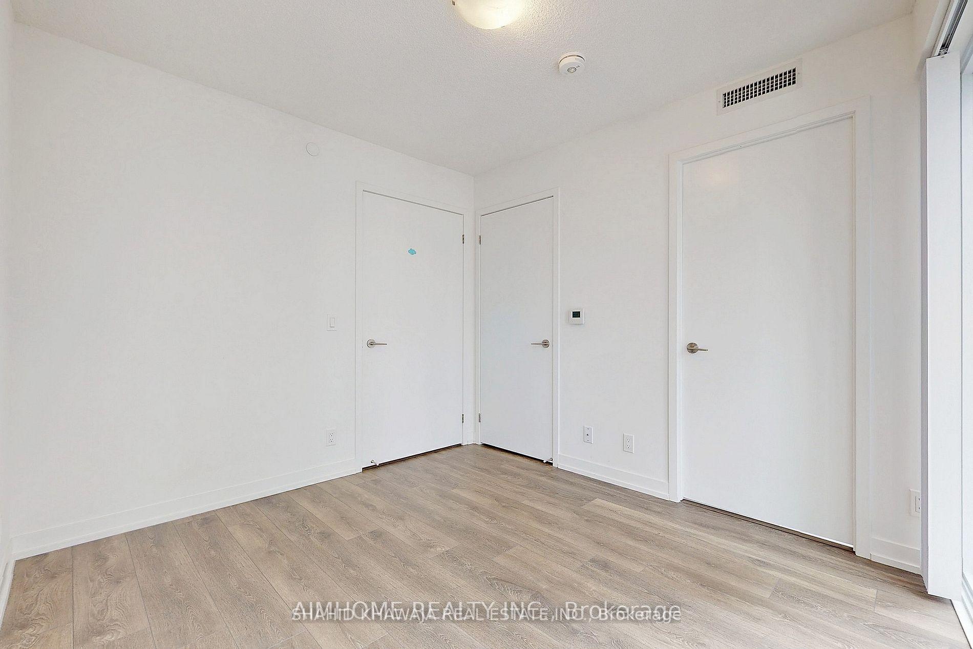 60 Shuter Street 1702