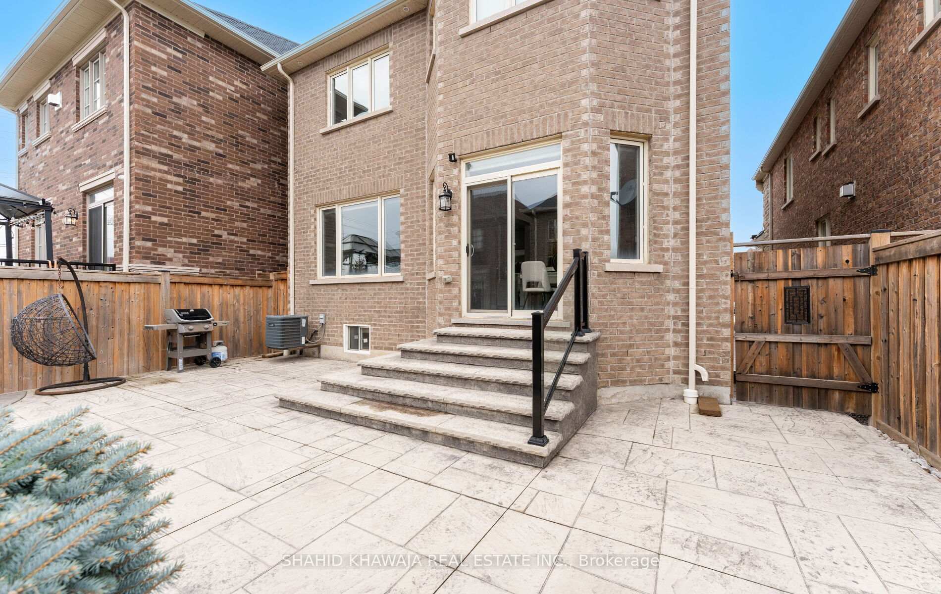3986 Worthview Place
