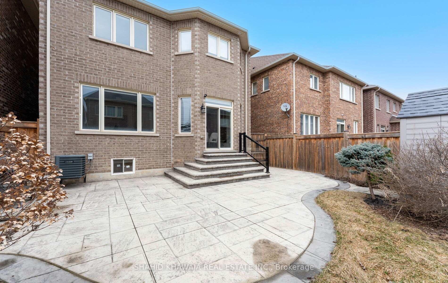 3986 Worthview Place