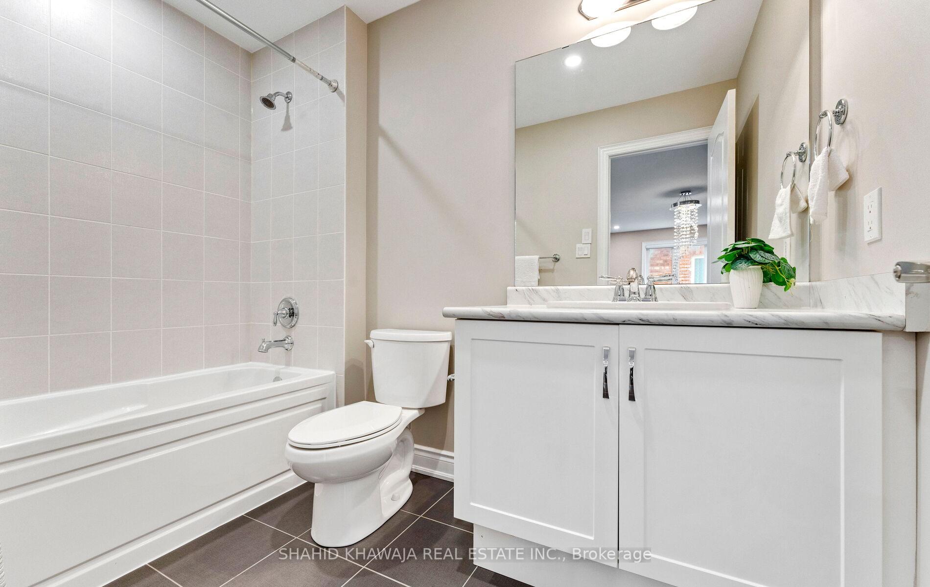 3986 Worthview Place