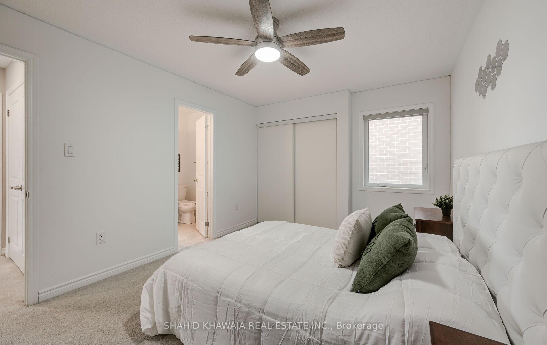 1407 Buckthorn Gardens