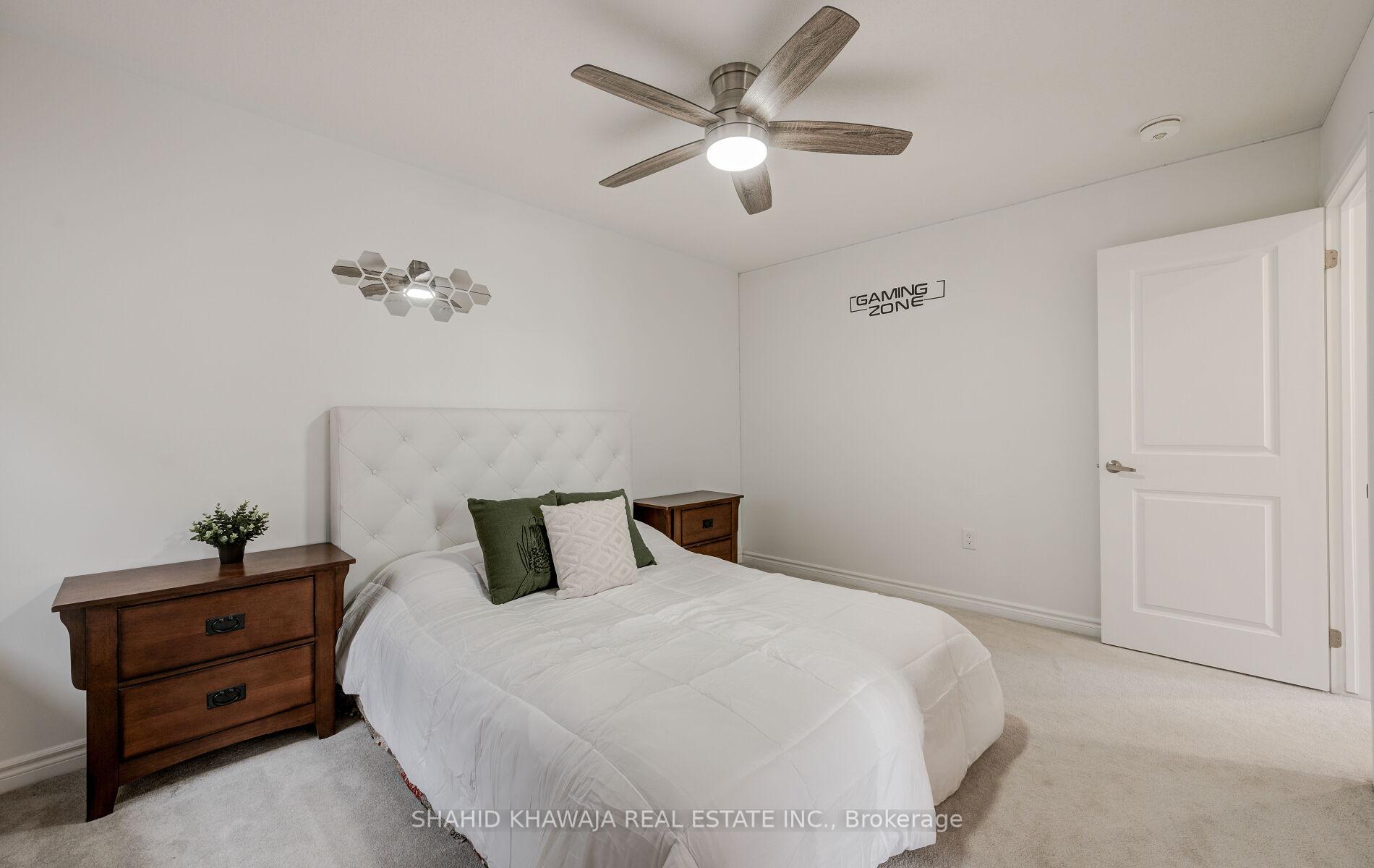 1407 Buckthorn Gardens