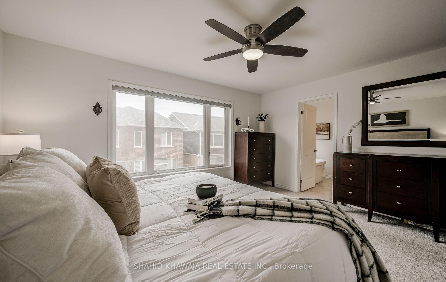 1407 Buckthorn Gardens