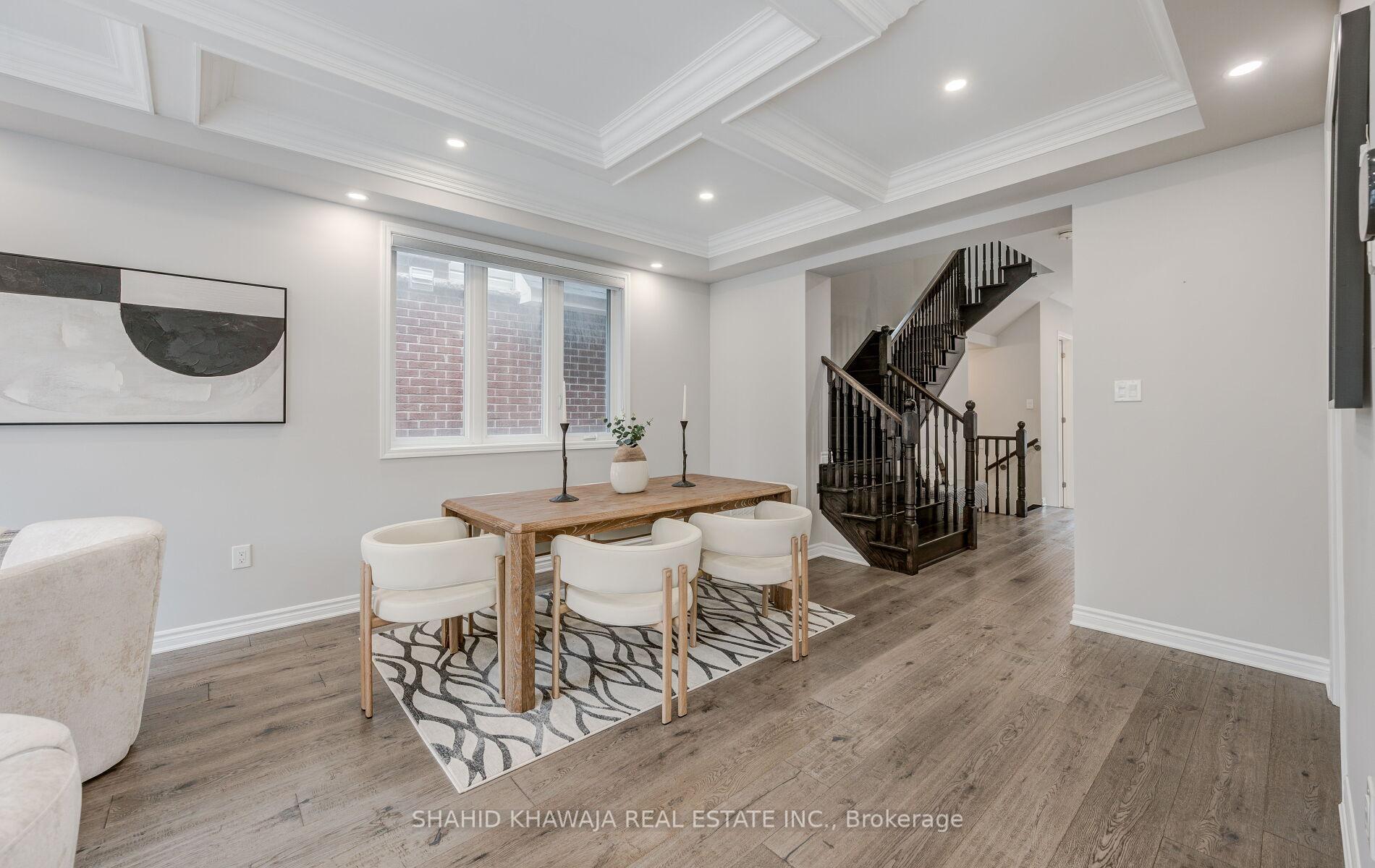 1407 Buckthorn Gardens