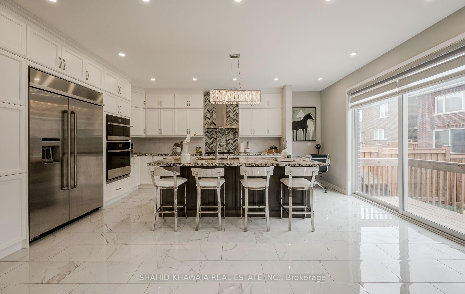 1407 Buckthorn Gardens