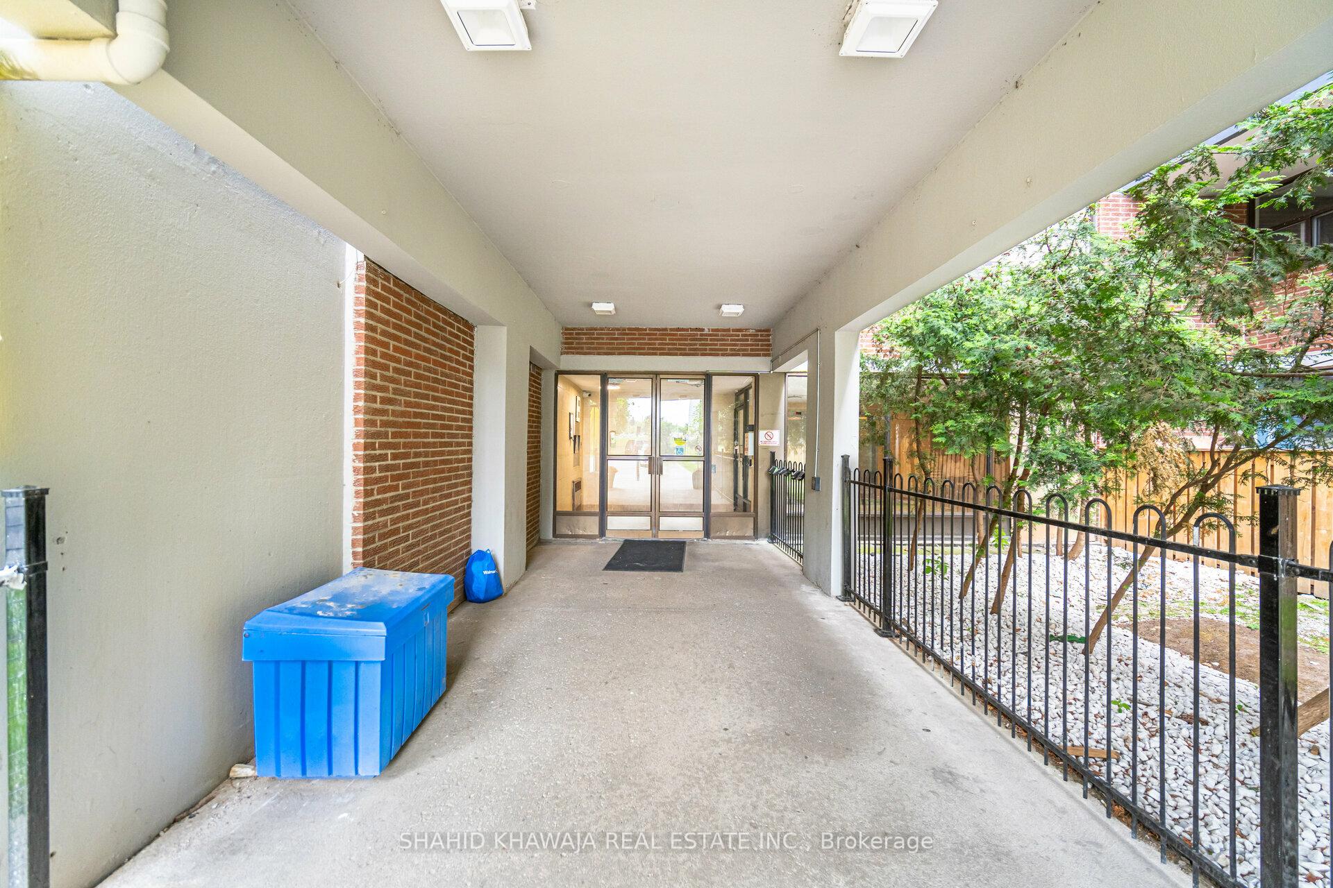 #721 - 2121 Roche Court Unit: 721