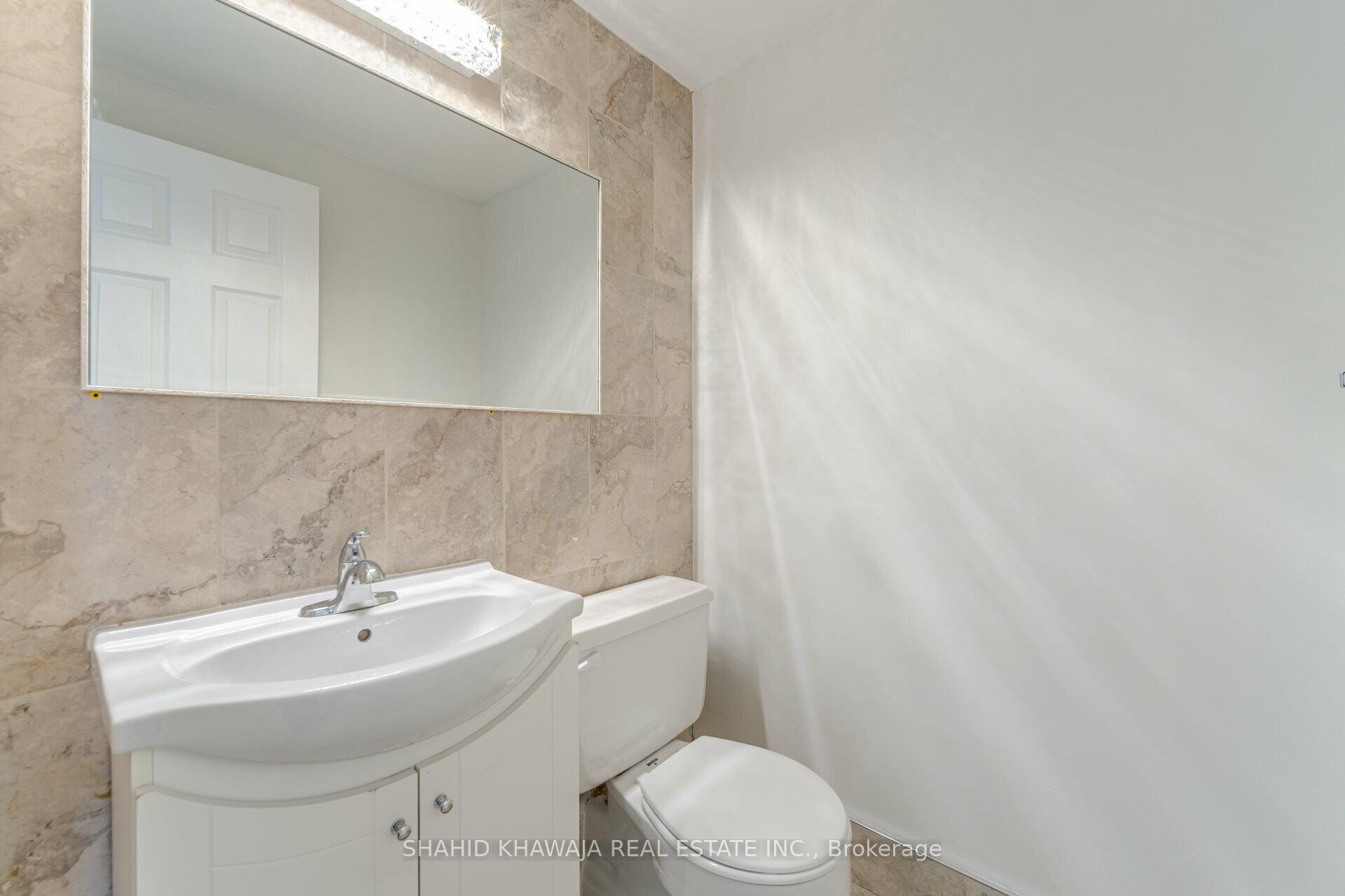 #721 - 2121 Roche Court Unit: 721