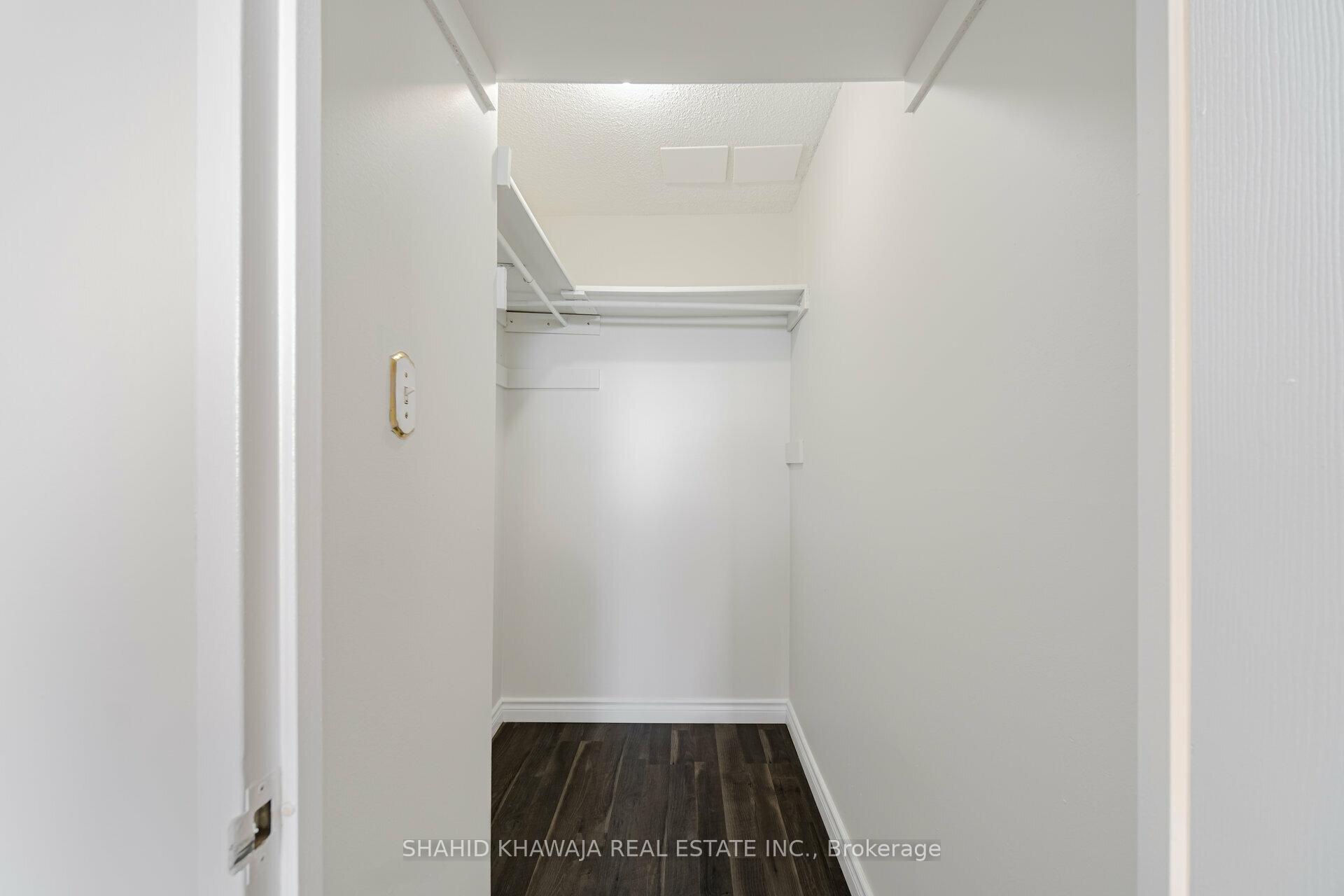 #721 - 2121 Roche Court Unit: 721