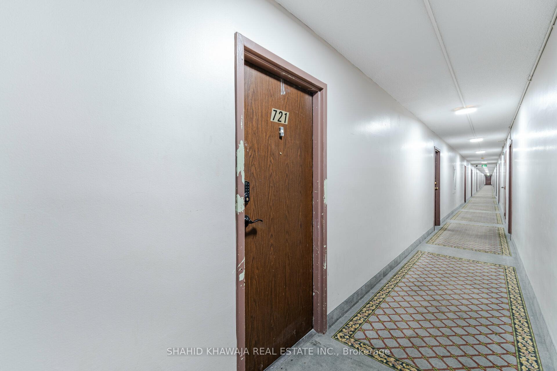 #721 - 2121 Roche Court Unit: 721