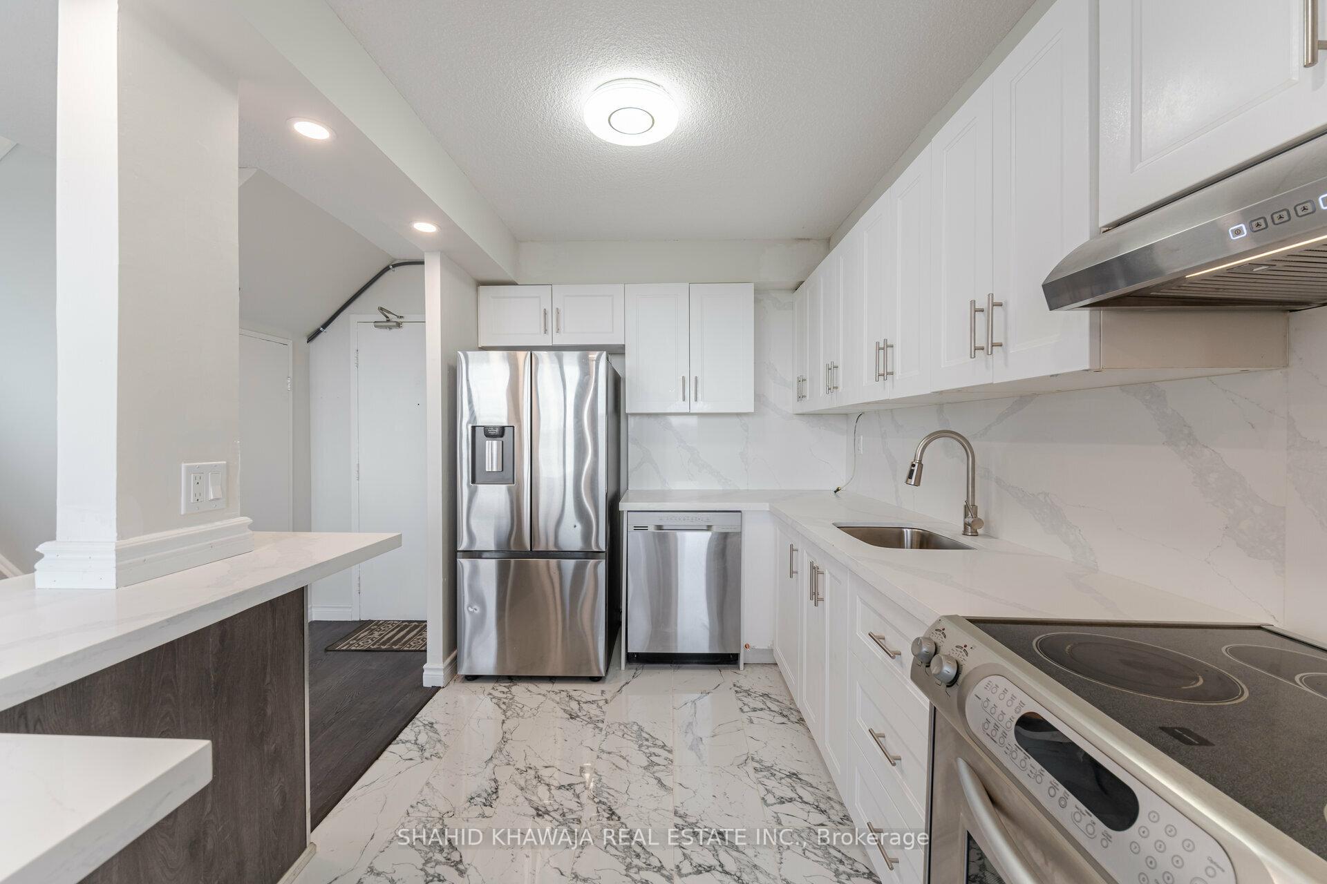 #721 - 2121 Roche Court Unit: 721