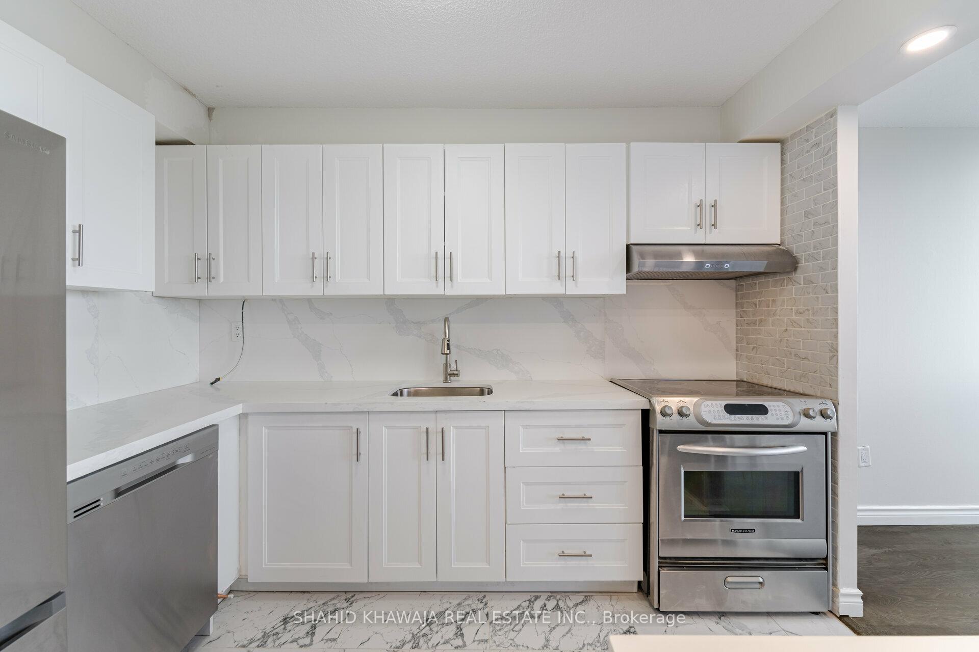 #721 - 2121 Roche Court Unit: 721