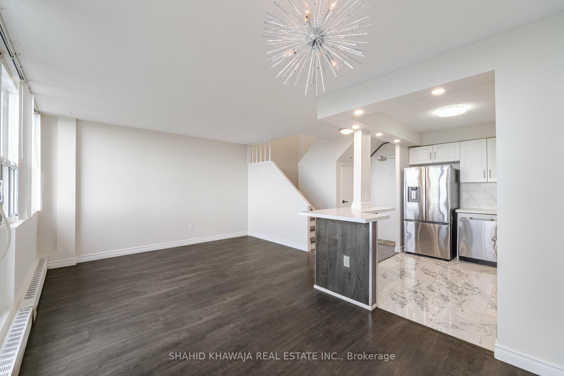 #721 - 2121 Roche Court Unit: 721