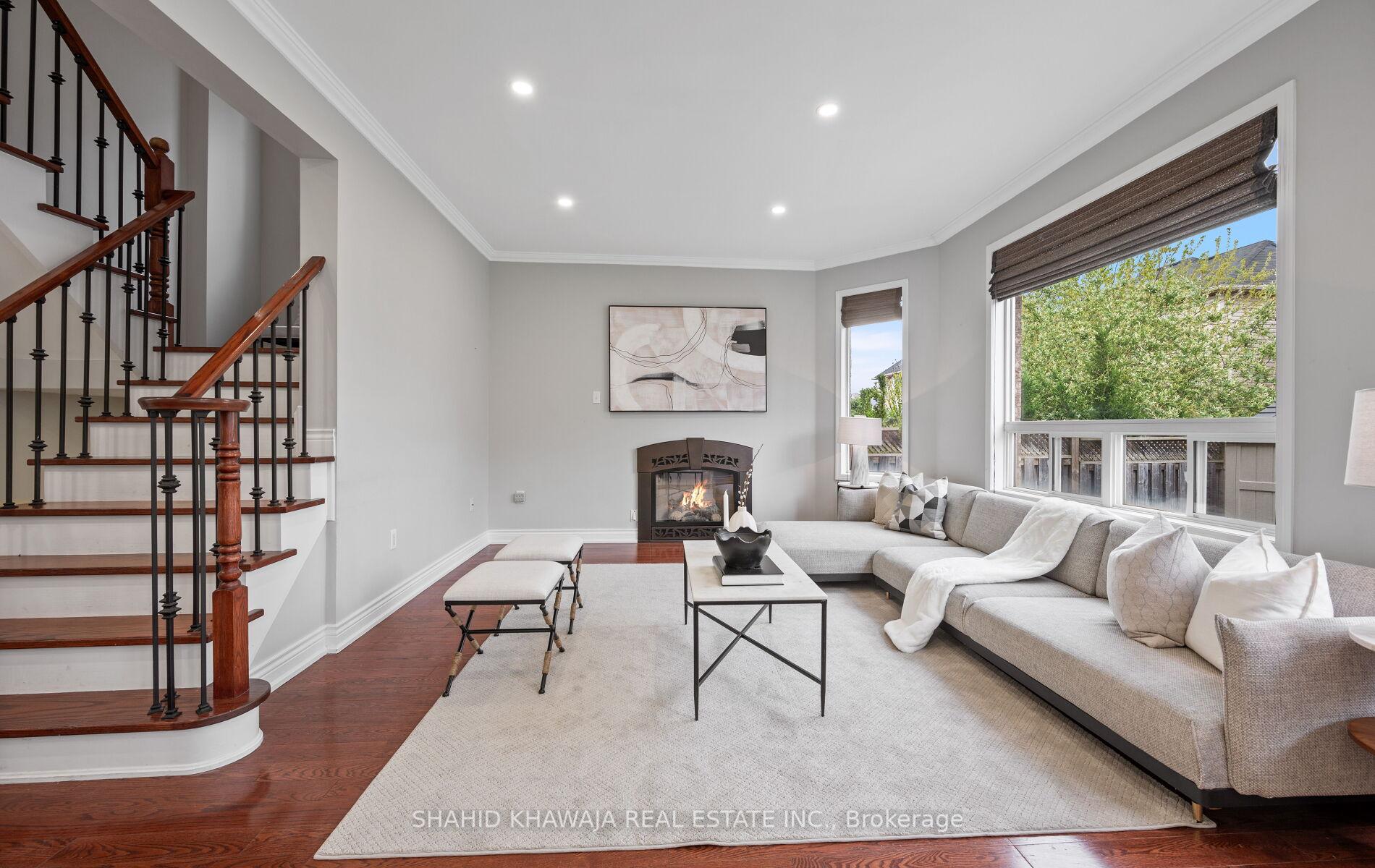 566 Hood Terrace