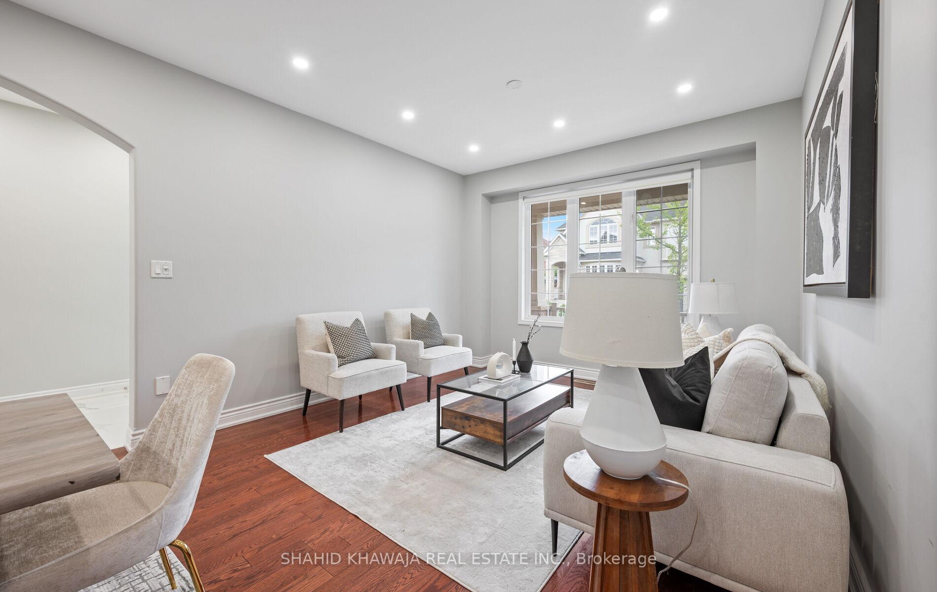 566 Hood Terrace