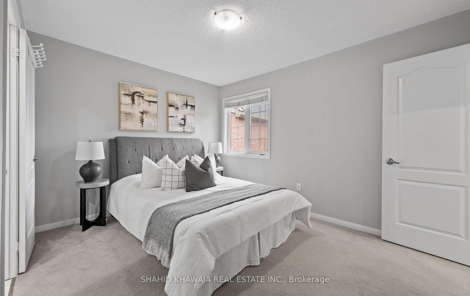 566 Hood Terrace