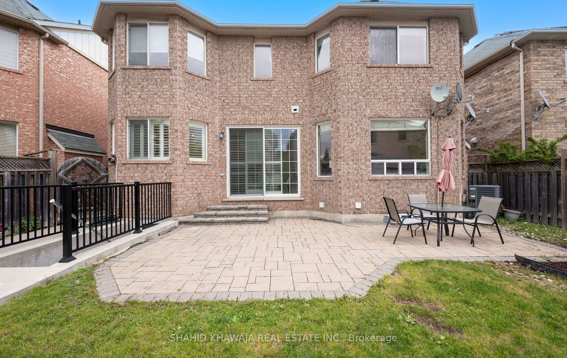 566 Hood Terrace