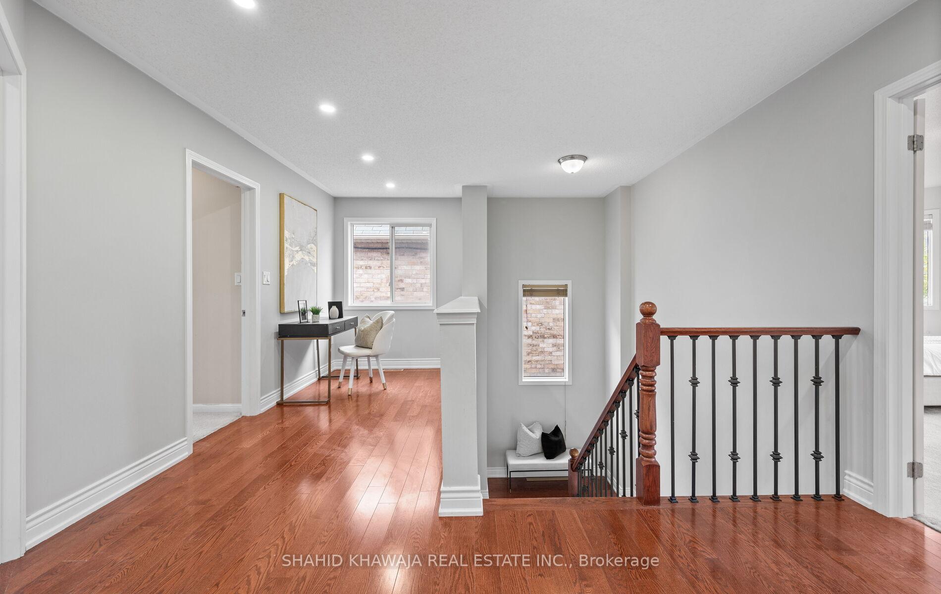 566 Hood Terrace