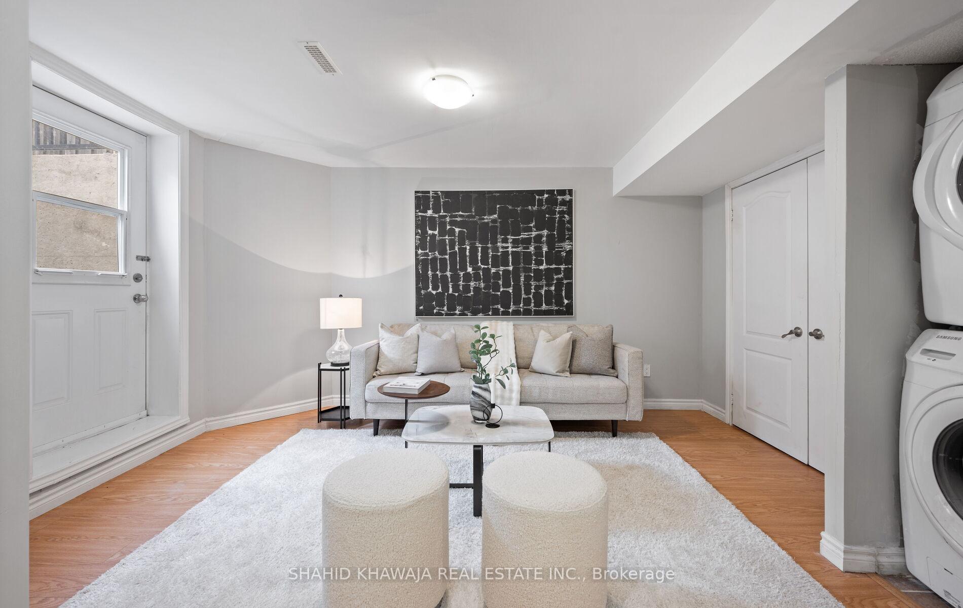 566 Hood Terrace