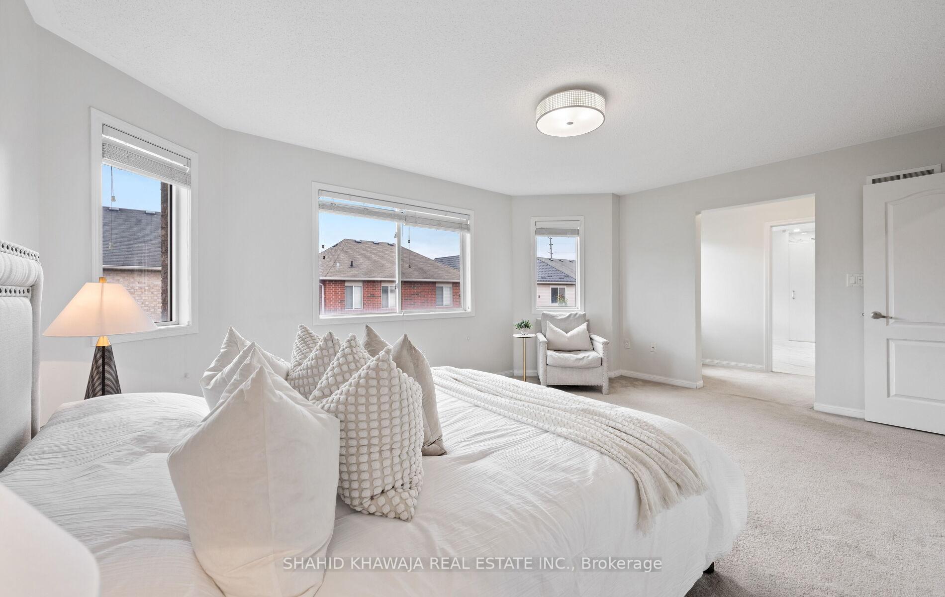 566 Hood Terrace