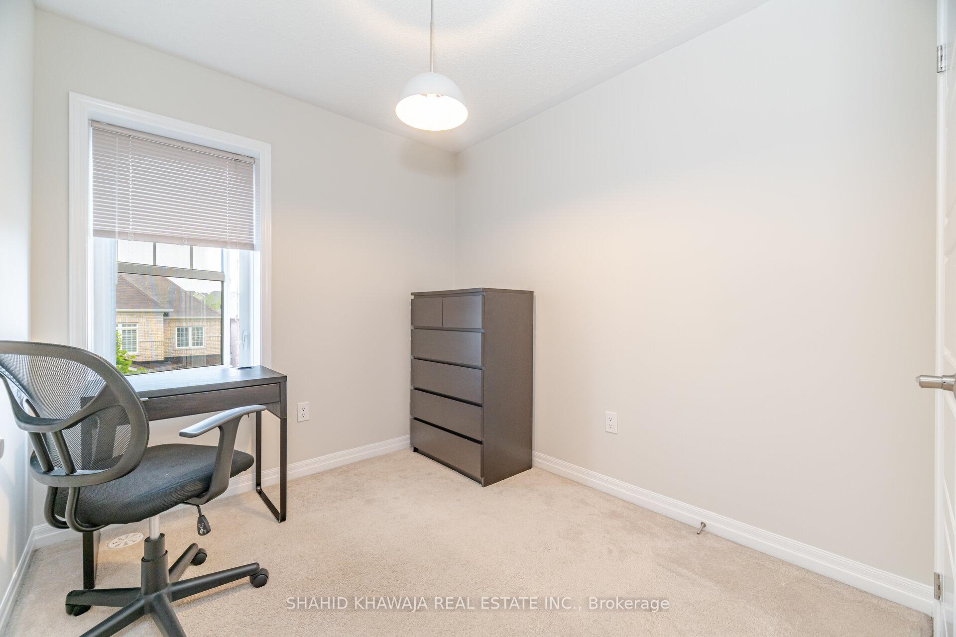 3078 Gardenia Gate