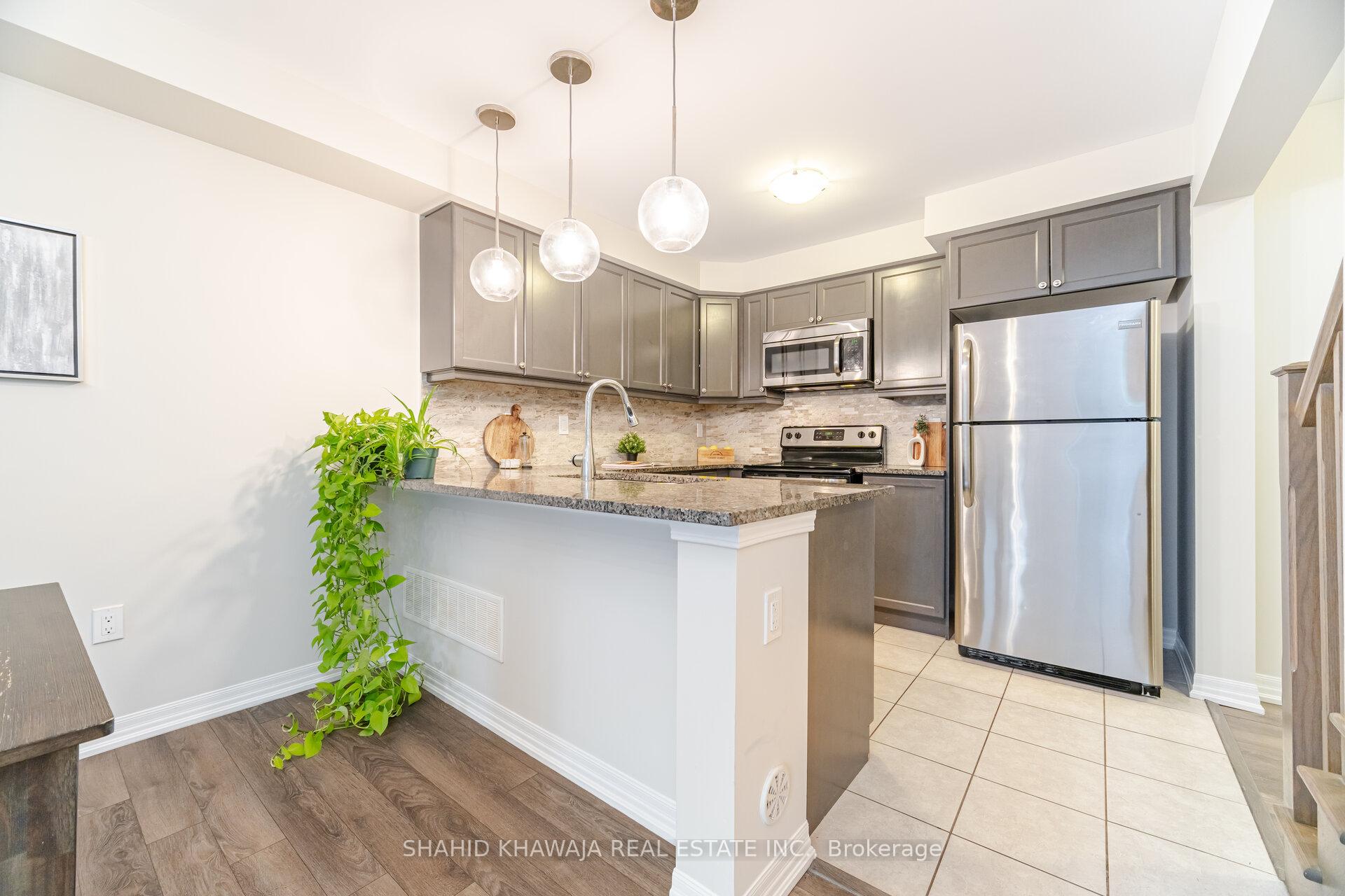 3078 Gardenia Gate