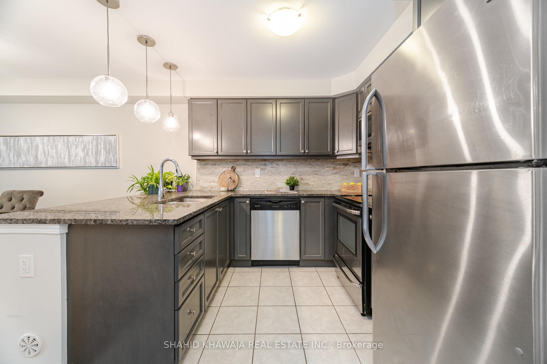 3078 Gardenia Gate