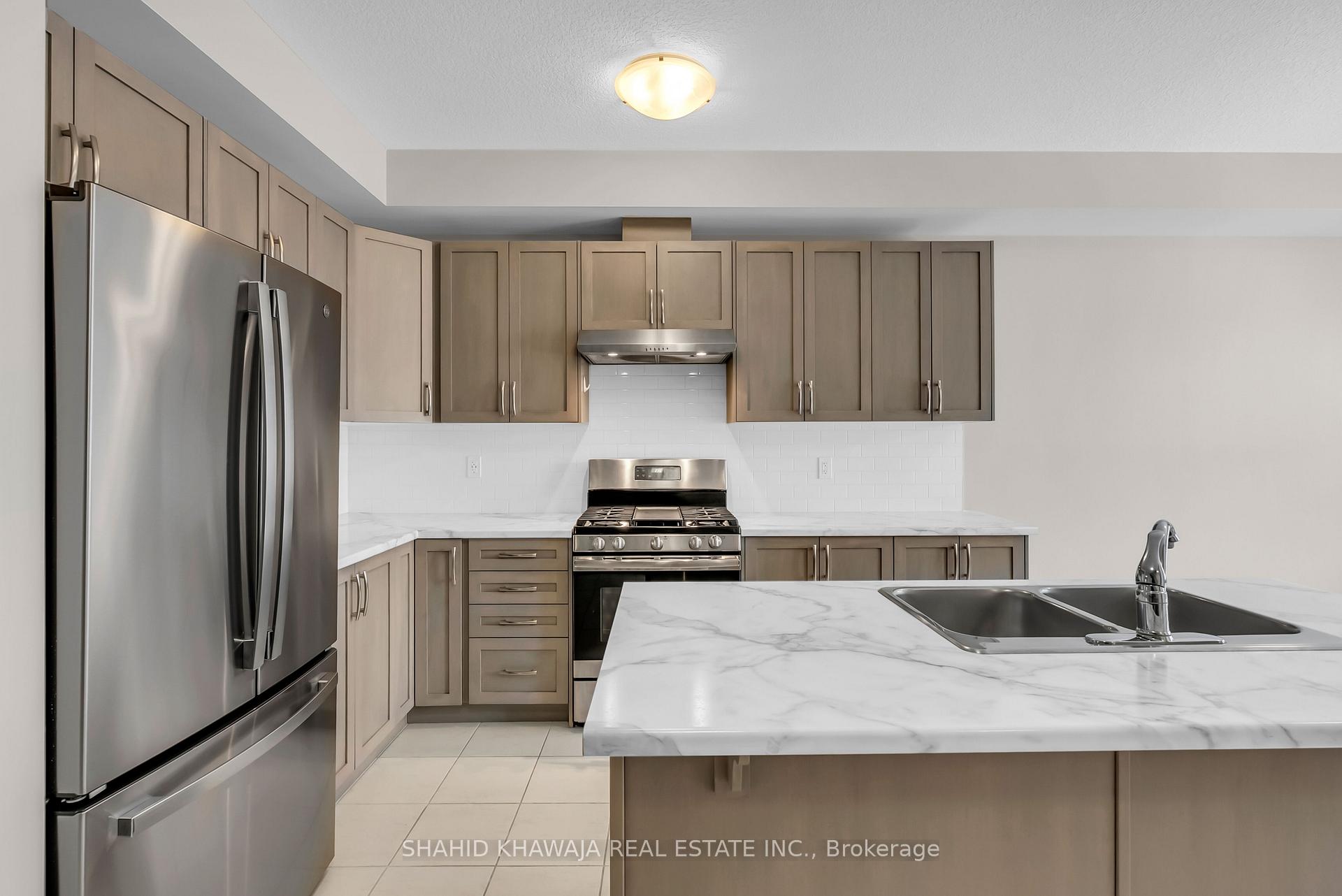 #Unit 23 - 445 Ontario Street